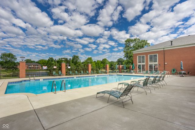 7432 Lions Head Drive C, Indianapolis, IN 46260