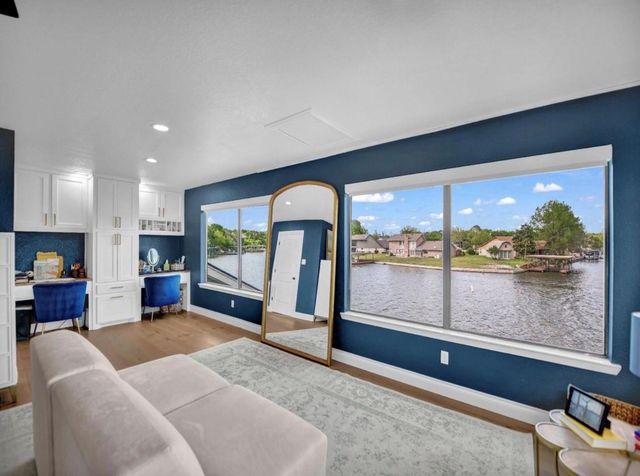 608 Casas Del Norte Court, Granbury, TX 76049