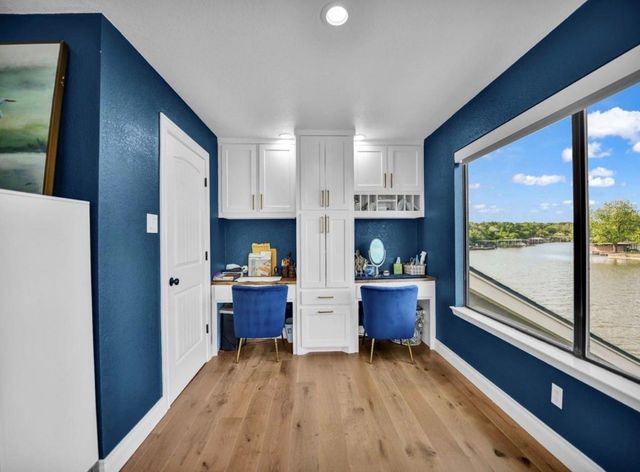 608 Casas Del Norte Court, Granbury, TX 76049