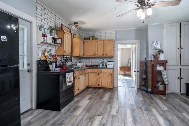 25 W Front Street, New Holland, OH 43145