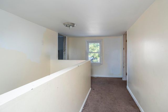 25 W Front Street, New Holland, OH 43145