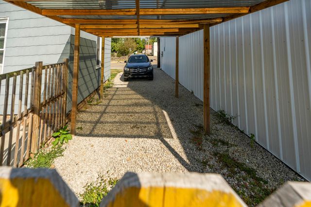 25 W Front Street, New Holland, OH 43145