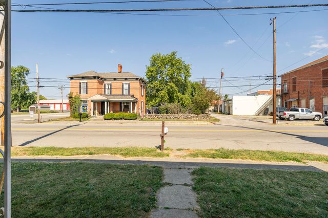 25 W Front Street, New Holland, OH 43145