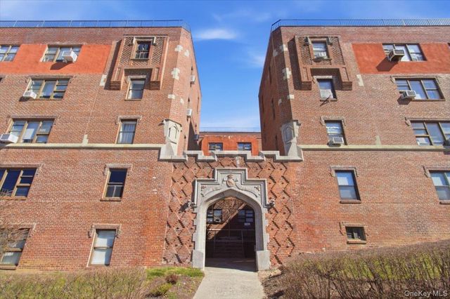 37 Summit Avenue 3A, Port Chester, NY 10573