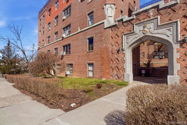 37 Summit Avenue 3A, Port Chester, NY 10573