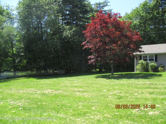 127 Du Bois Road, Shokan, NY 12481