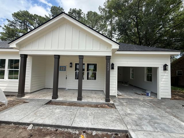 122 Bramwell Drive, Summerville, SC 29485