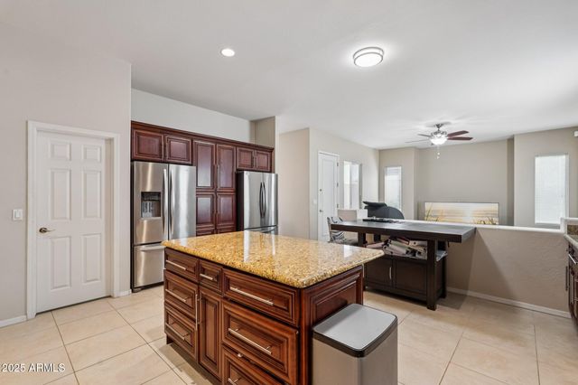 2515 W MINTON Street, Phoenix, AZ 85041