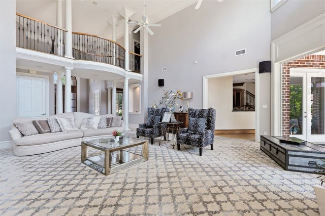 503 Greenhill Park Avenue, Mt Pleasant, TX 75455