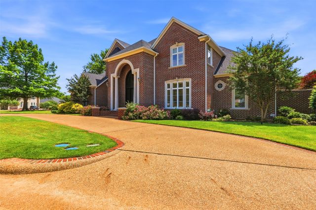 503 Greenhill Park Avenue, Mt Pleasant, TX 75455
