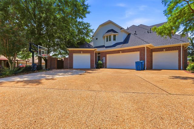 503 Greenhill Park Avenue, Mt Pleasant, TX 75455