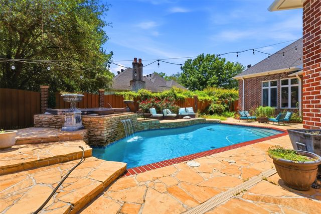 503 Greenhill Park Avenue, Mt Pleasant, TX 75455