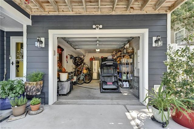 3980 Shady Oaks DR, Virginia Beach, VA 23455