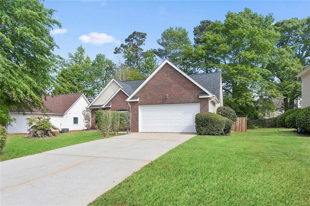 443 Camella Circle, Mcdonough, GA 30252