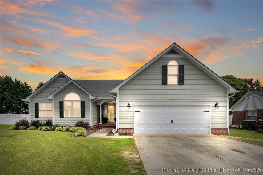 3935 Dickens Avenue, Hope Mills, NC 28348
