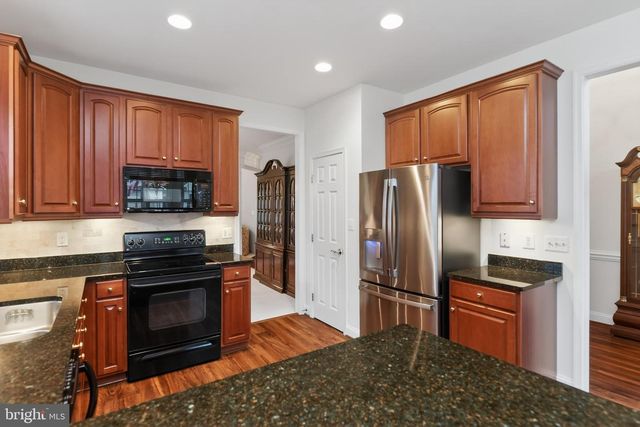 2623 SALFORD DR, Crofton, MD 21114