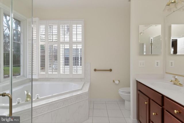 2623 SALFORD DR, Crofton, MD 21114