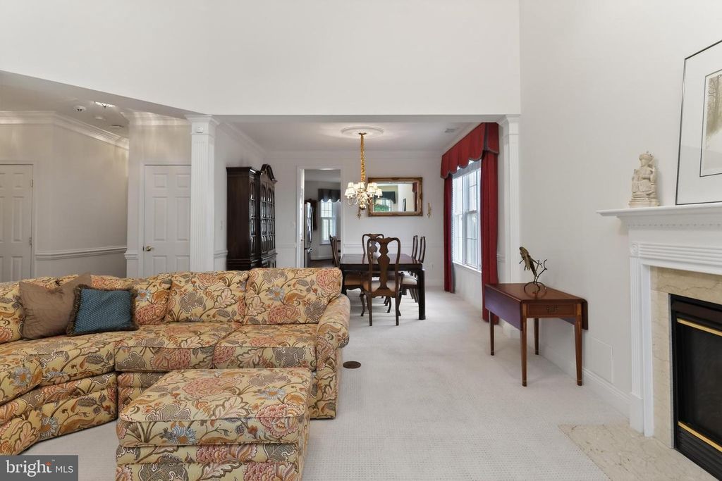 Image 16 of property listing at 2623 SALFORD DR, Crofton, MD 21114