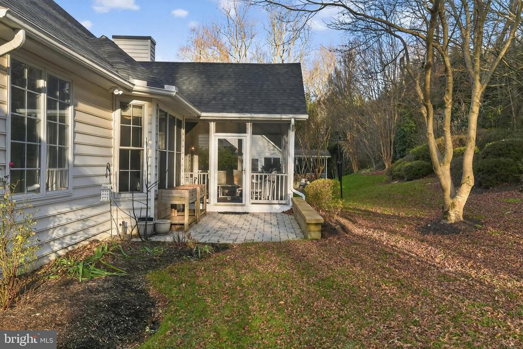 Image 54 of property listing at 2623 SALFORD DR, Crofton, MD 21114