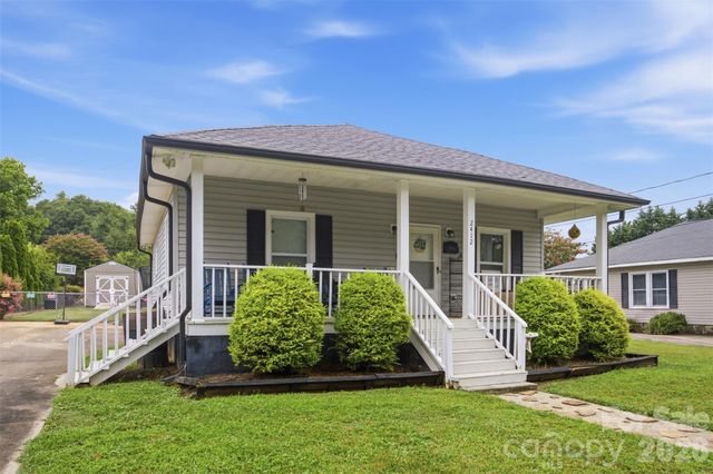 2412 Jackson Street, Belmont, NC 28012