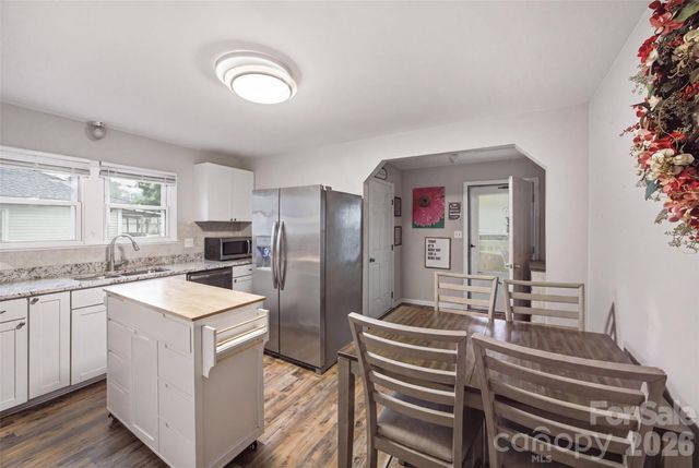 2412 Jackson Street, Belmont, NC 28012