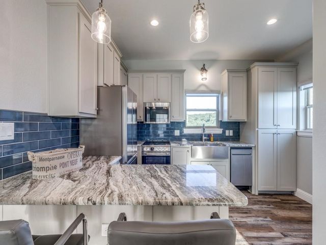 165 Cote D Azur, Chico, TX 76431