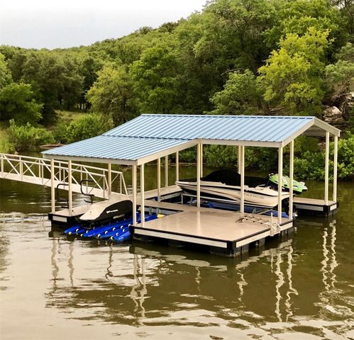 165 Cote D Azur, Chico, TX 76431