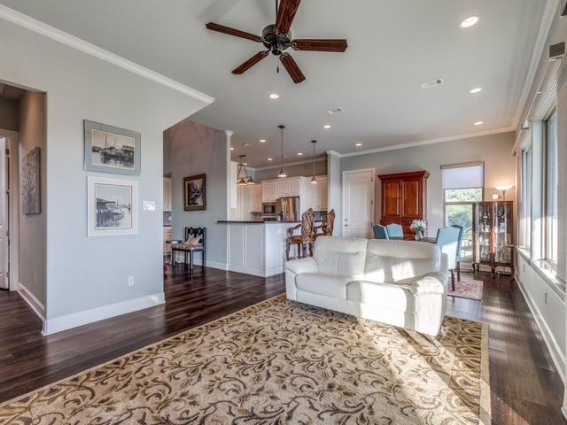 165 Cote D Azur, Chico, TX 76431