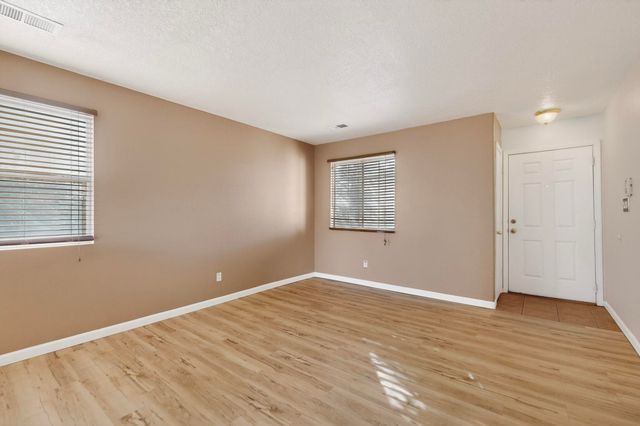 10420 Vendaval Avenue NW, Albuquerque, NM 87114