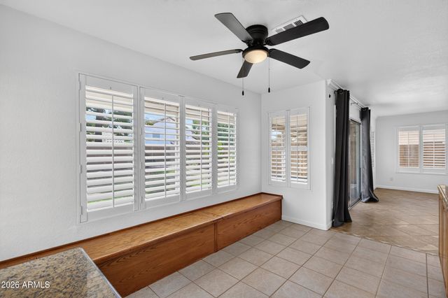 6321 E ROLAND Street, Mesa, AZ 85215