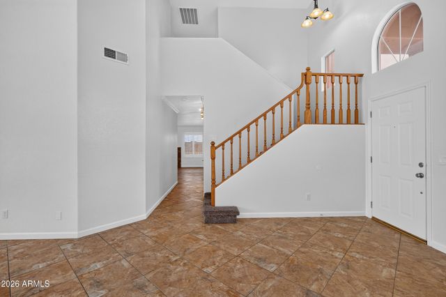 6321 E ROLAND Street, Mesa, AZ 85215