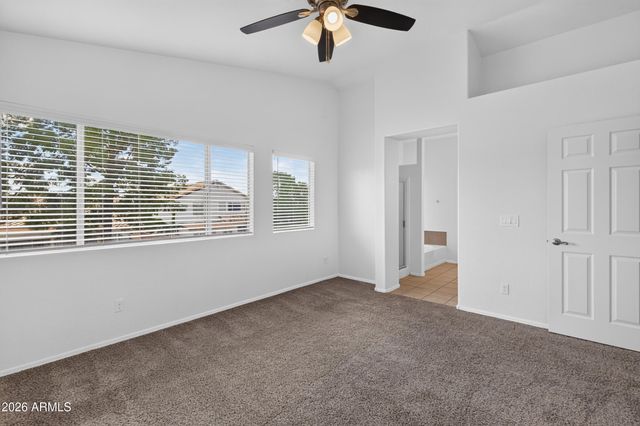 6321 E ROLAND Street, Mesa, AZ 85215