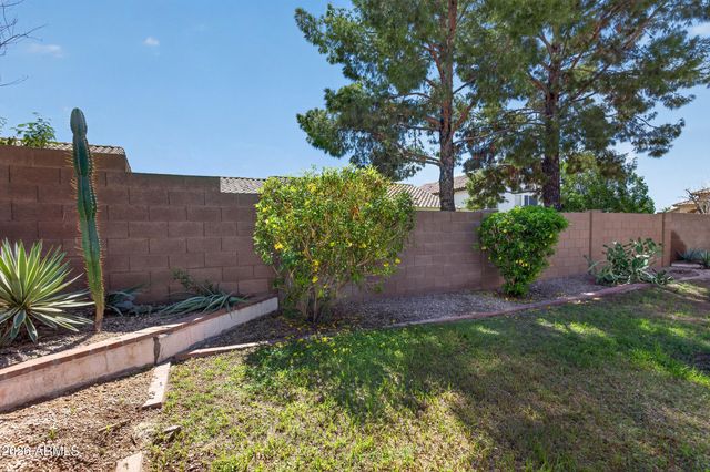 6321 E ROLAND Street, Mesa, AZ 85215
