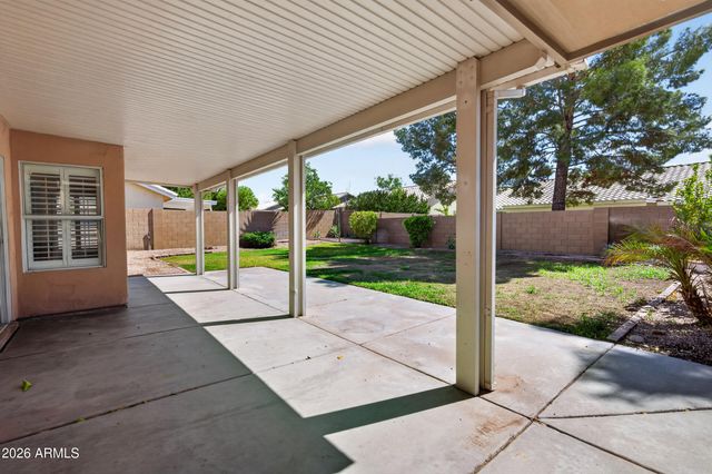 6321 E ROLAND Street, Mesa, AZ 85215