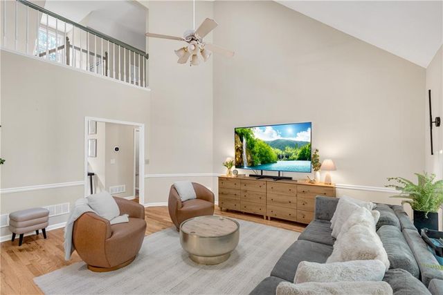 524 Summer Terrace, Woodstock, GA 30189