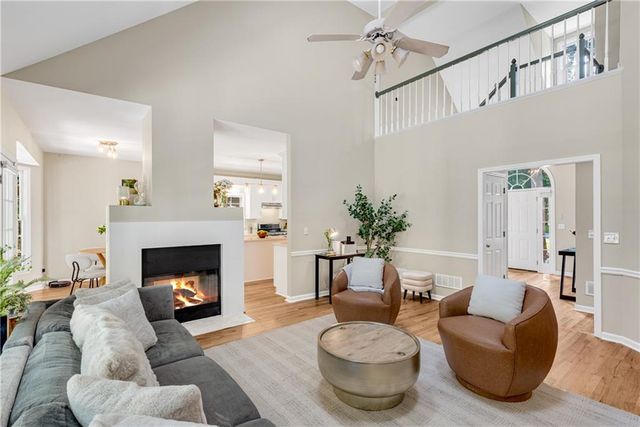 524 Summer Terrace, Woodstock, GA 30189