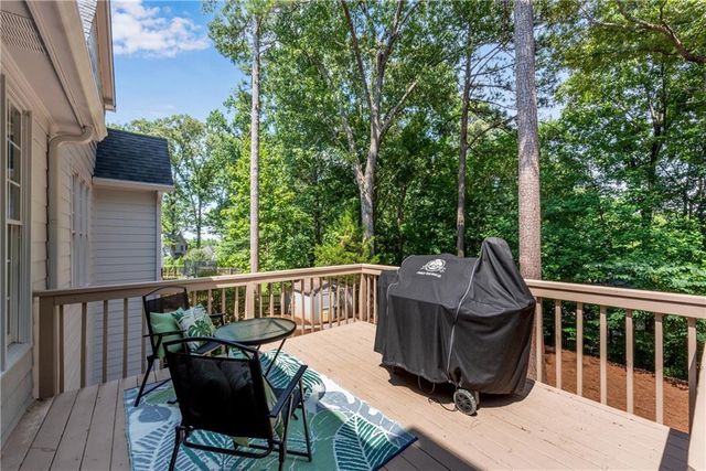 524 Summer Terrace, Woodstock, GA 30189