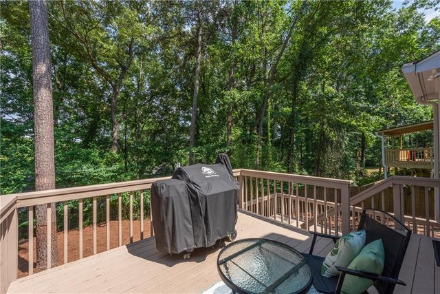 524 Summer Terrace, Woodstock, GA 30189