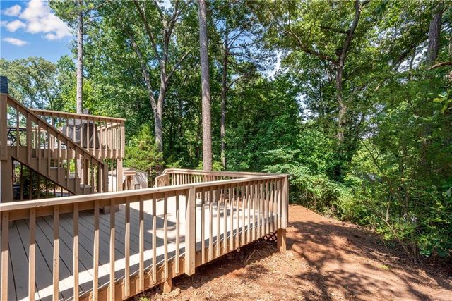 524 Summer Terrace, Woodstock, GA 30189
