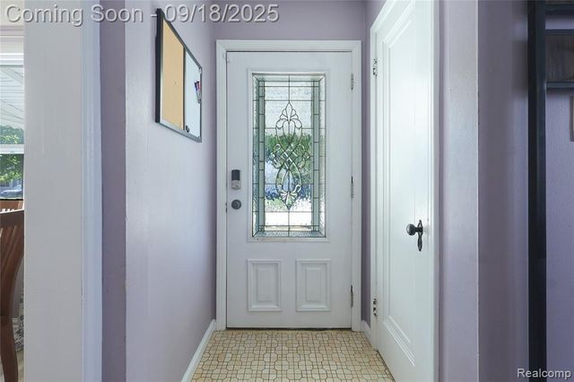 24440 Penn Street, Dearborn, MI 48124