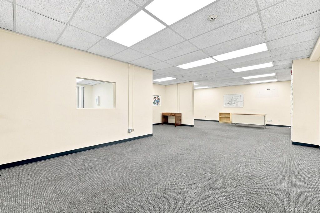 92 S Central Avenue, Hartsdale, NY 10530 — photo 3