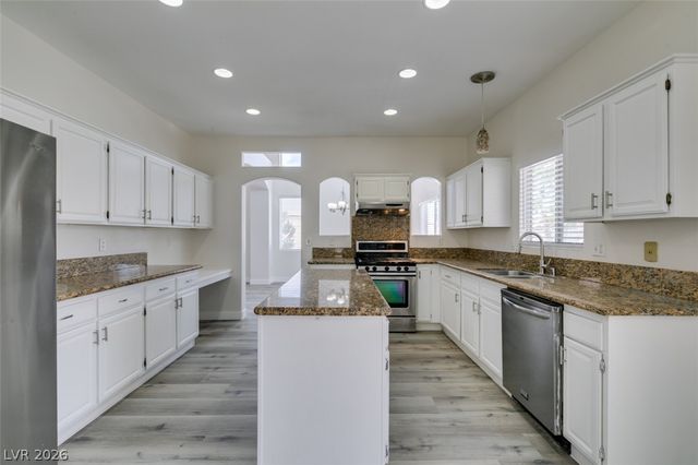 3722 Bombastic Court, Las Vegas, NV 89147