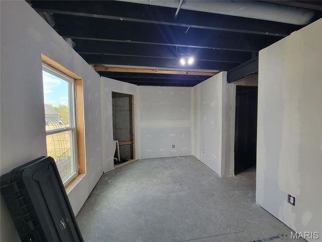 463 Birchwood Drive, Moscow Mills, MO 63362