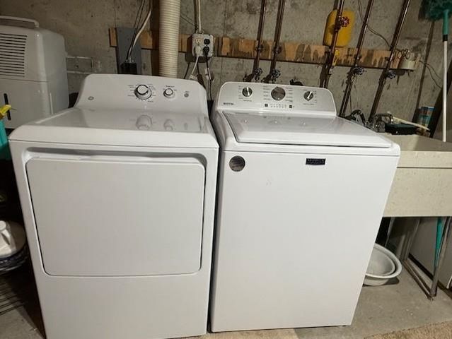 18 Gardner Bay Road, Sunapee, NH 03782