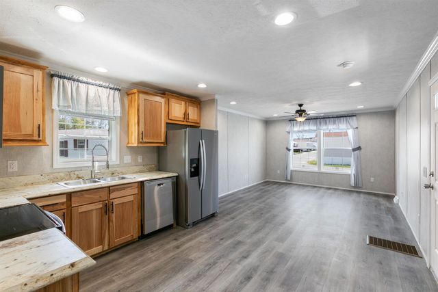 88 A Brookwood Drive, Salem, NH 03079