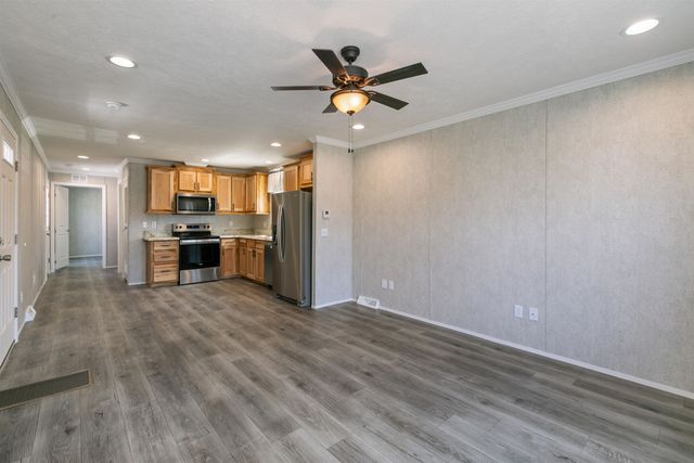 88 A Brookwood Drive, Salem, NH 03079