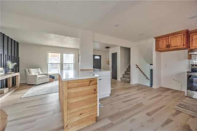 10036 Wedd Drive, Overland Park, KS 66212