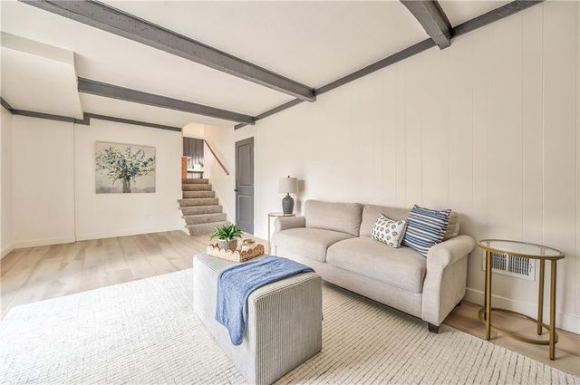 10036 Wedd Drive, Overland Park, KS 66212