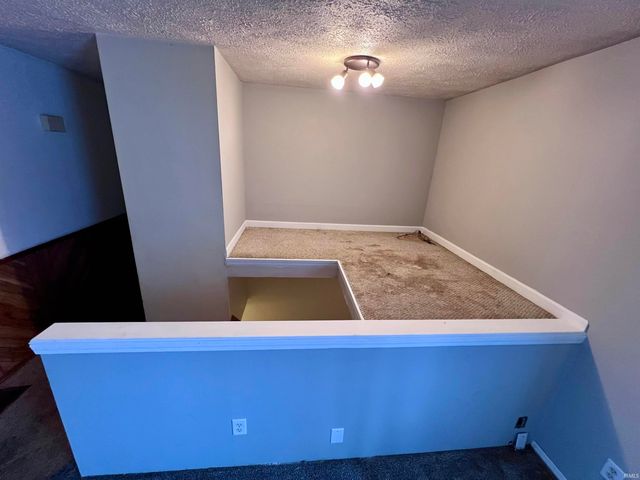 240 & 242 W Main Street, Ellettsville, IN 47429