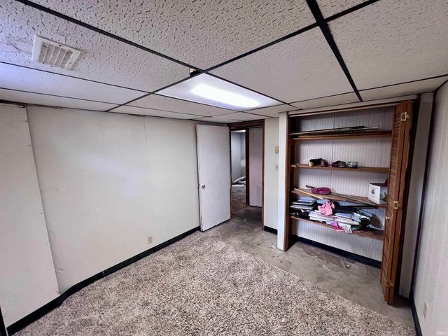 240 & 242 W Main Street, Ellettsville, IN 47429